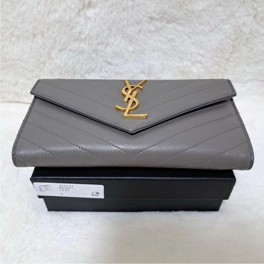 Saint Laurent Gray Leather Wallet with Gold Emblem - Picture 4 of 13